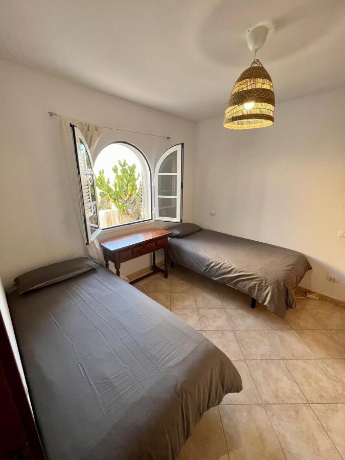 Pura Vida Surf Camp & School Hostel La Oliva Luaran gambar