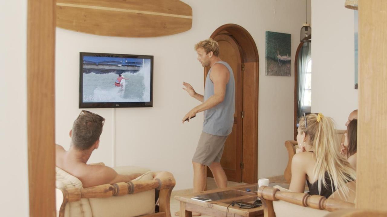 Pura Vida Surf Camp & School Hostel La Oliva Luaran gambar