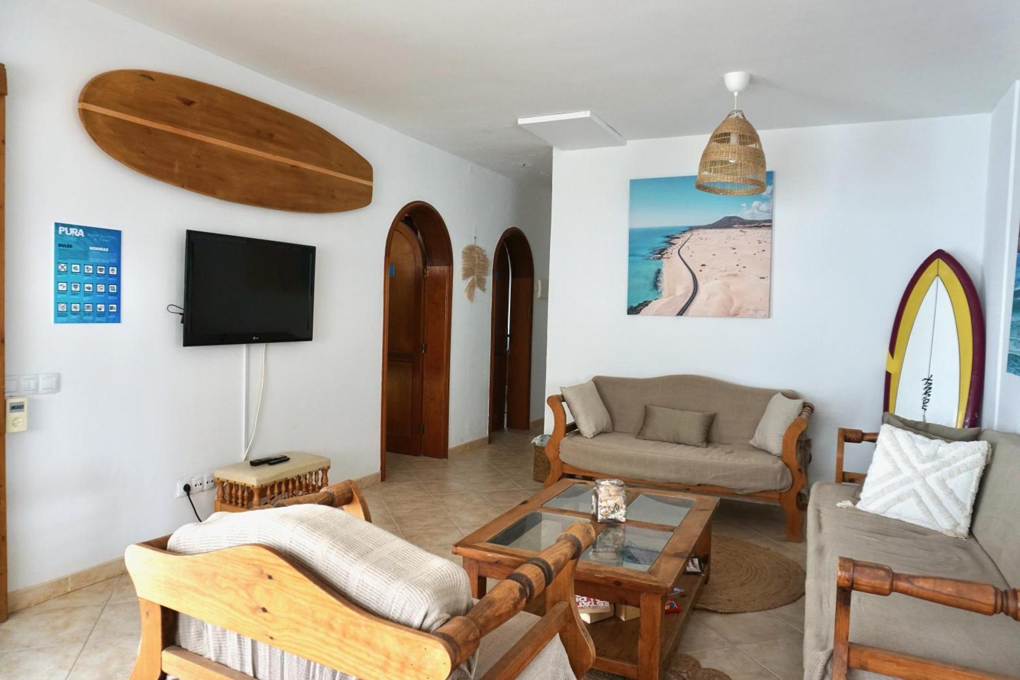 Pura Vida Surf Camp & School Hostel La Oliva Luaran gambar